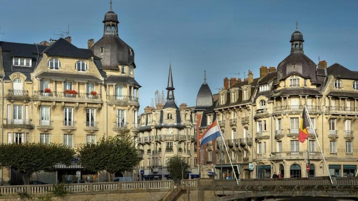 Charleville-Mézières Le Petit Ardennais מראה חיצוני תמונה